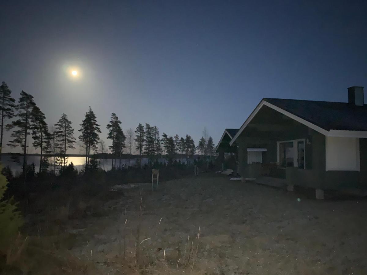 Lomamoekit Saimaanranta Suur-Saimaa Strand Resort Taipalsaari ภายนอก รูปภาพ